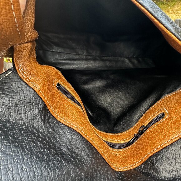 Vintage Valentino Garavani Crossbody Shoulder Bag Black Brown Leather Italy - Picture 13 of 16